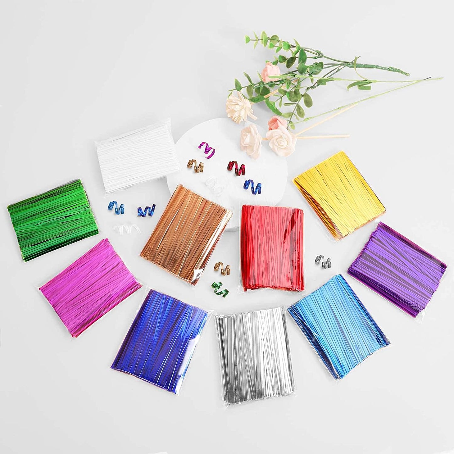 Easytle 1000 Pcs Metallic Twist Ties 10 Colors Twist Tie 4" Bread Ties Twist Ties for Bags Foil Twist Ties Bag Ties Colorful Twist Ties for Party Gift Wrapping Bags Cellophane Treat Bags Bread Candy Bags